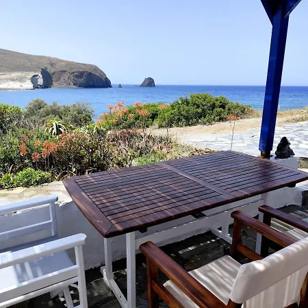 Milos Pollonia Apartment Mesochorion (Evrytania)